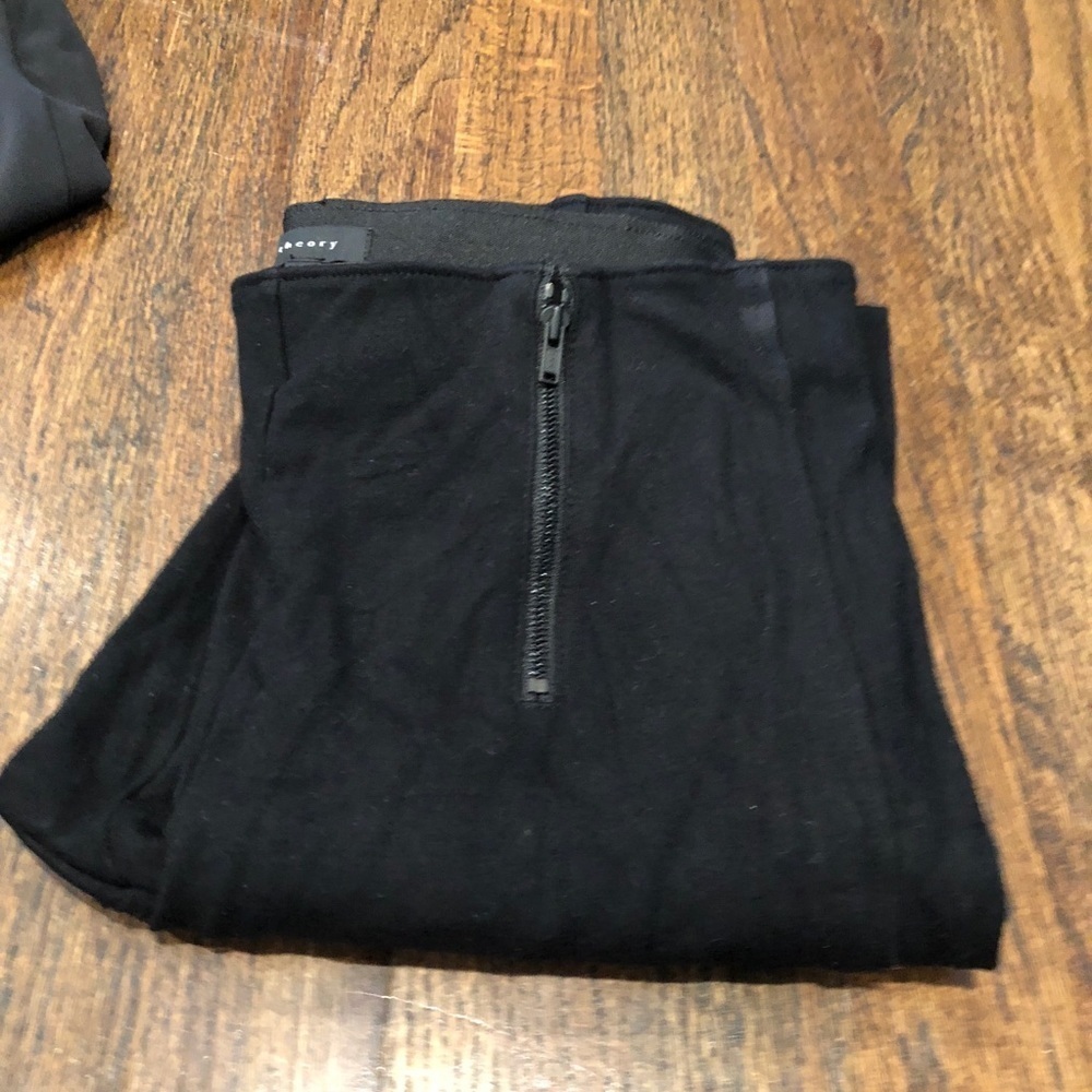 Theory elastic waist leggings size M